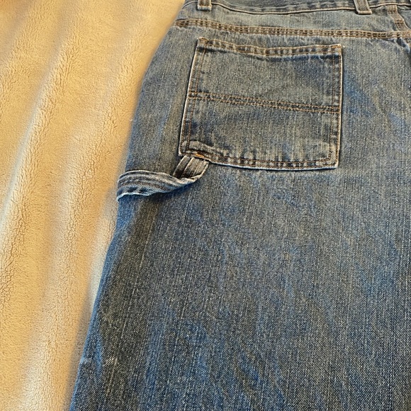 Men’s jean shorts. - Picture 4 of 8